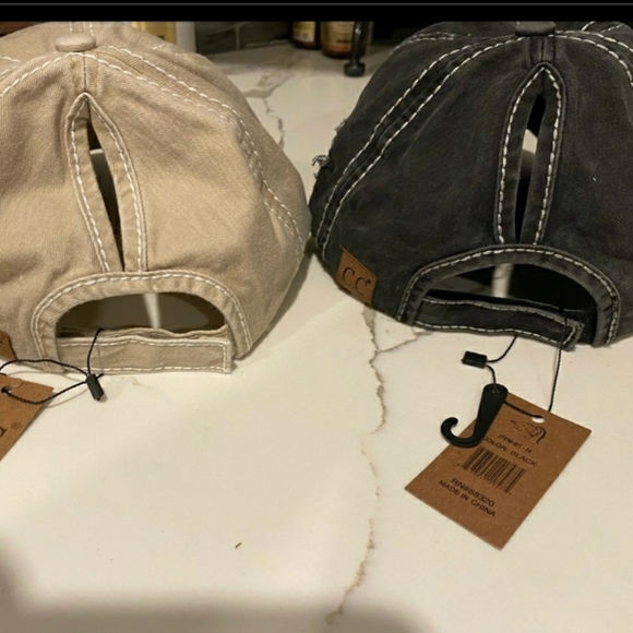 C.C. Distressed Glitter Star Caps - Picture 4 of 5